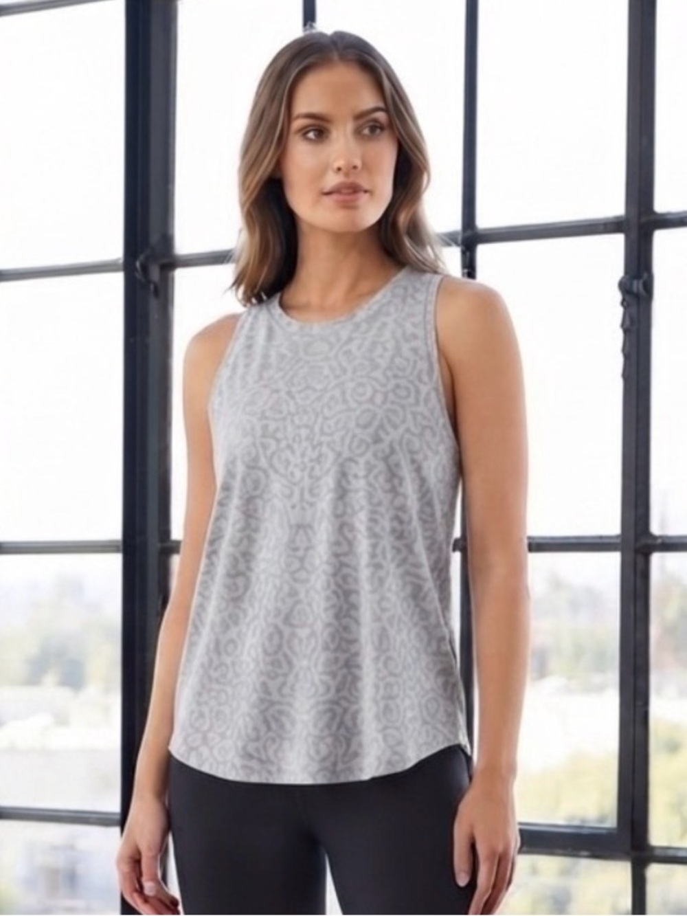 90 Degrees by Reflex Tank Top(Bust 40”Length 24”)